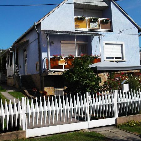 Szabo Apartmanhaz Zalakaros Buitenkant foto
