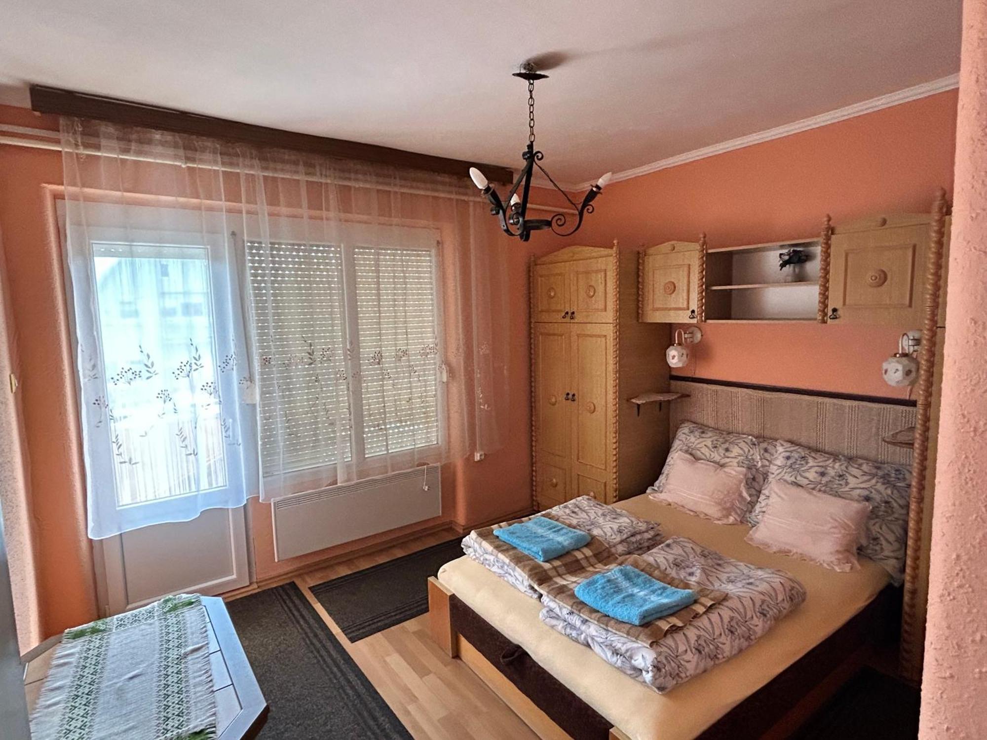 Szabo Apartmanhaz Zalakaros Buitenkant foto