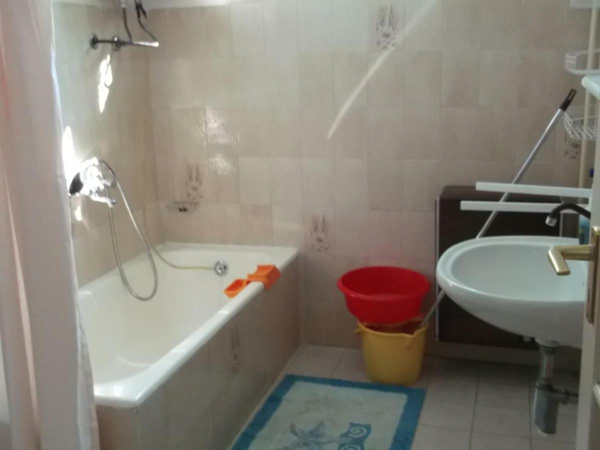 Szabo Apartmanhaz Zalakaros Buitenkant foto