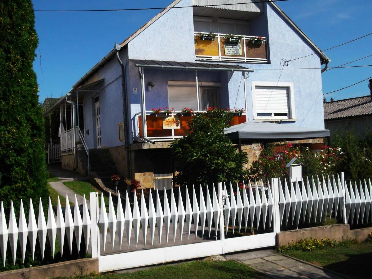 Szabo Apartmanhaz Zalakaros Buitenkant foto