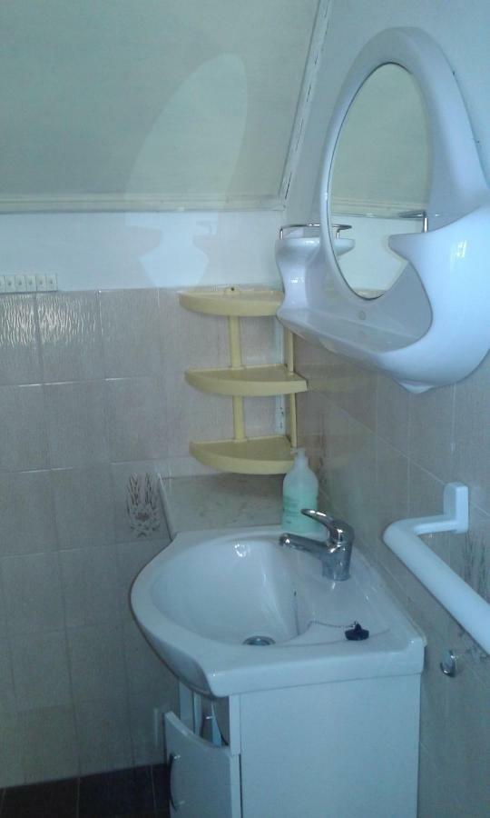 Szabo Apartmanhaz Zalakaros Buitenkant foto